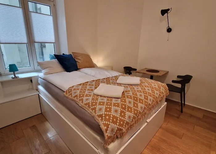 Noce I Dnie アパート *