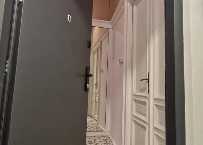 Noce I Dnie アパート